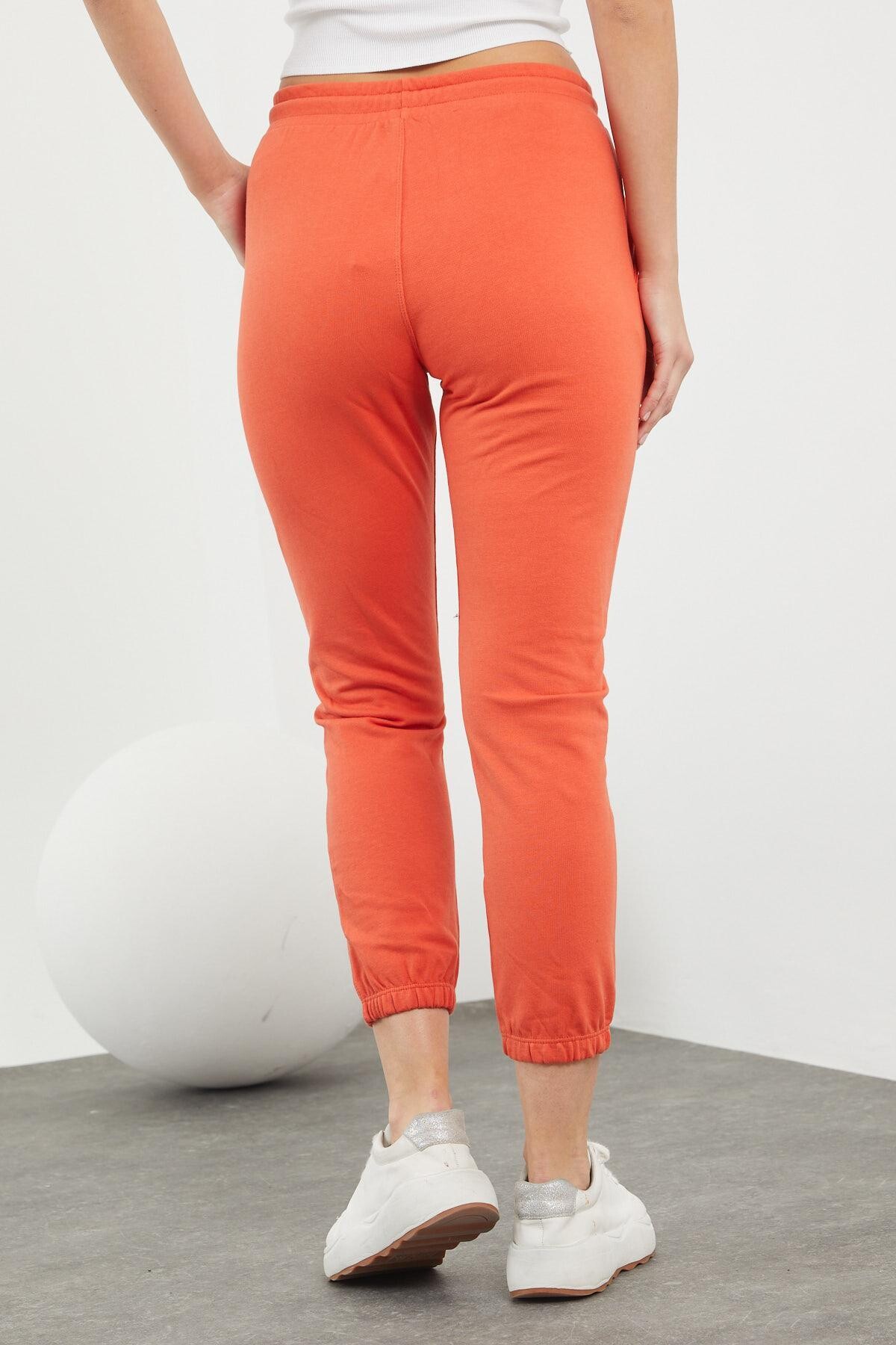 Beli ve Paçası Lastikli Cepli Bağcıklı Alt Eşofman