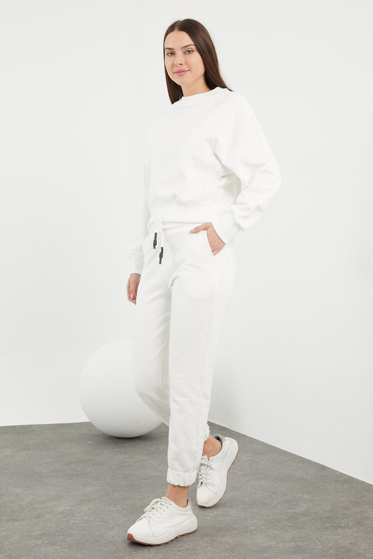 Beli ve Paçası Lastikli Düz Eşofman Takım