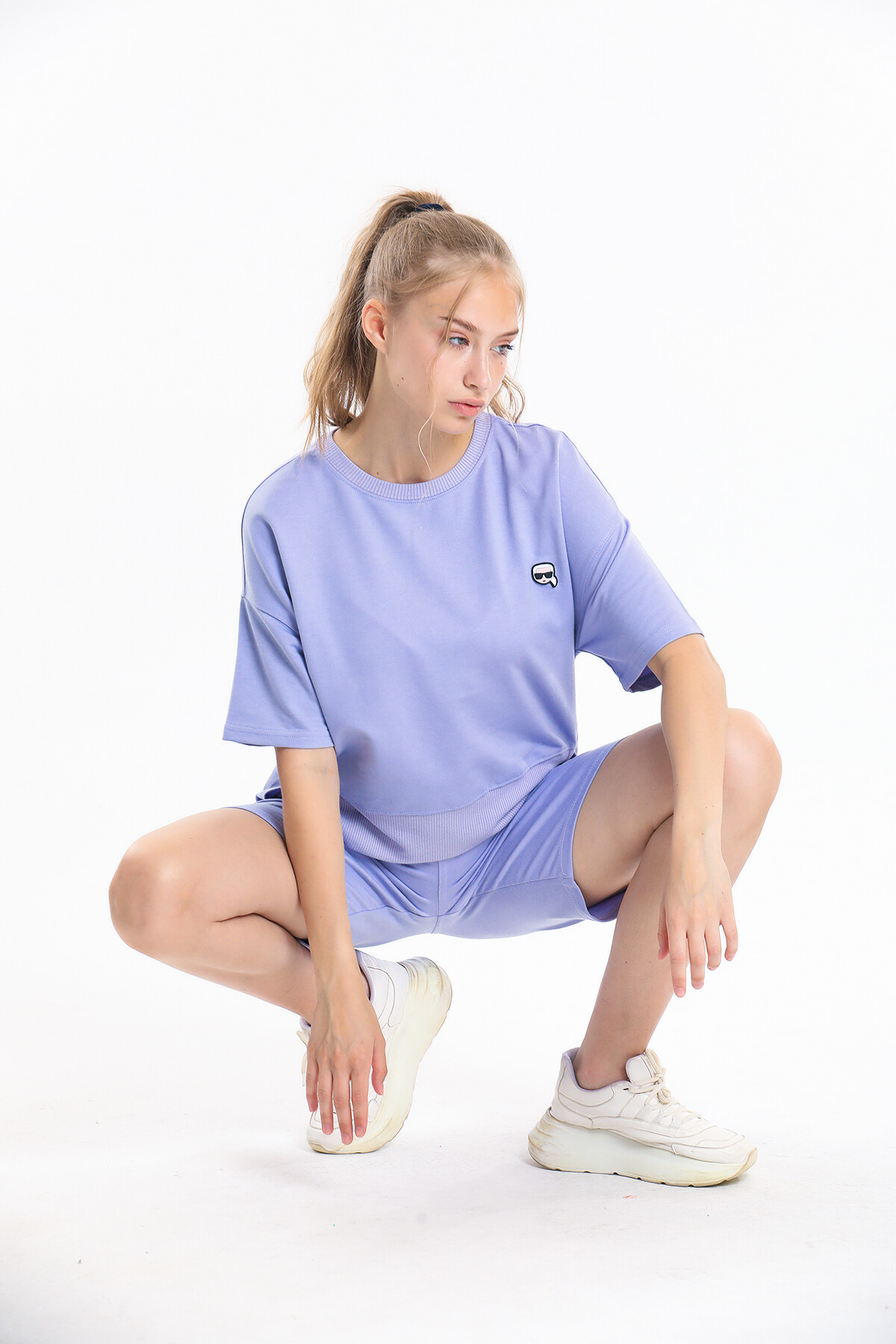 Bisiklet Yaka Eteği Yırtmaçlı Oversize Şort Takım