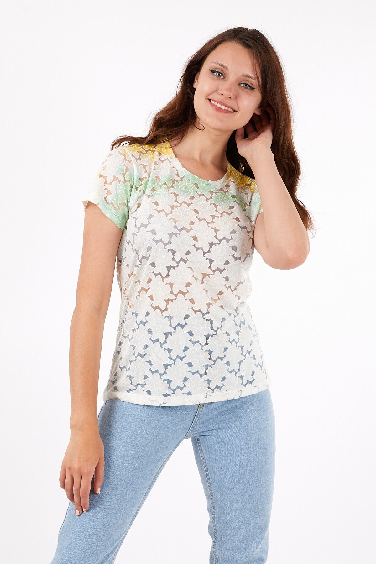 Bisiklet Yaka İki Renkli Papatya Desenli Tshirt