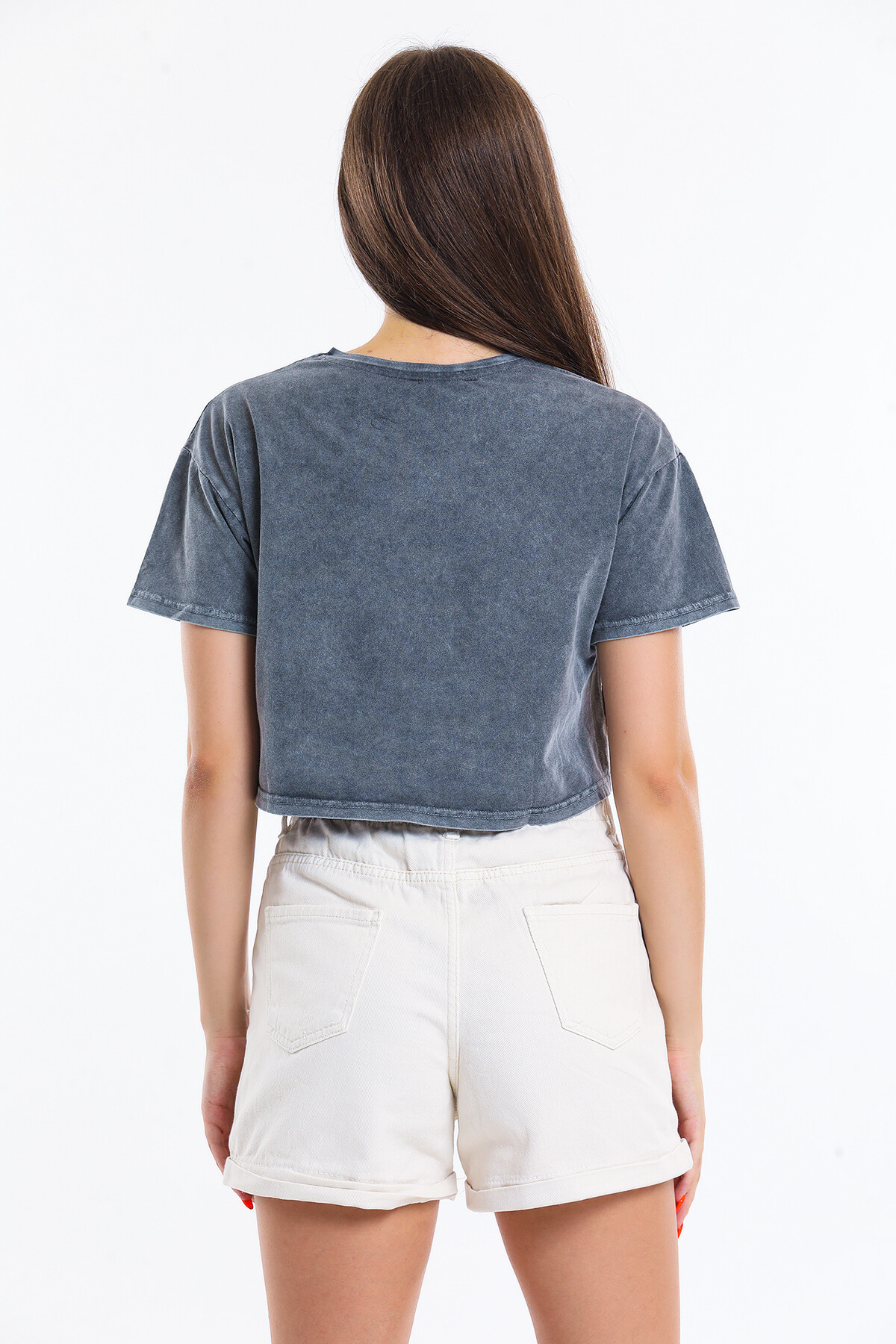 Bisiklet Yaka Kar Yıkamalı Baskılı Nakışlı Tişört