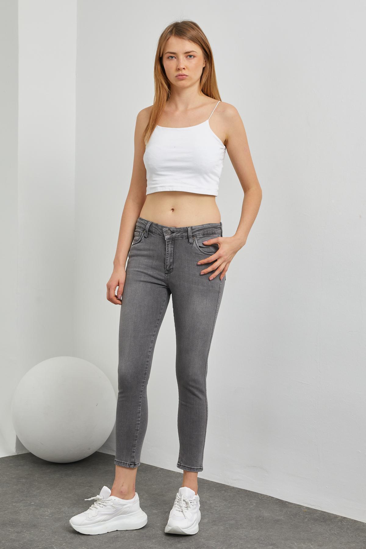 Dar Paça Yüksekbel Kot Pantolon