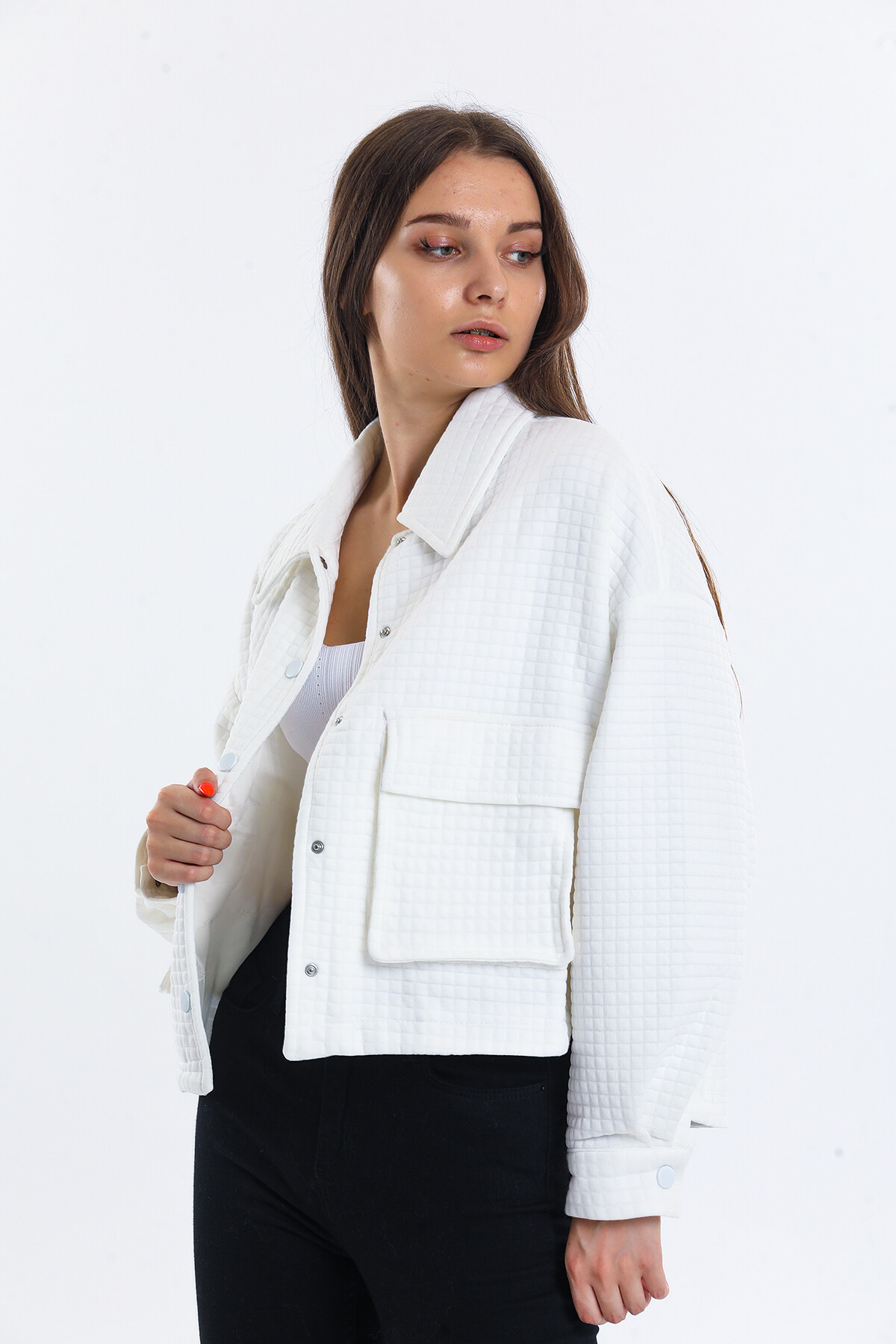 Gömlek Yaka Önü Çıtçıtlı İçi Astarlı Cepli Kapitone Görünümlü Ceket