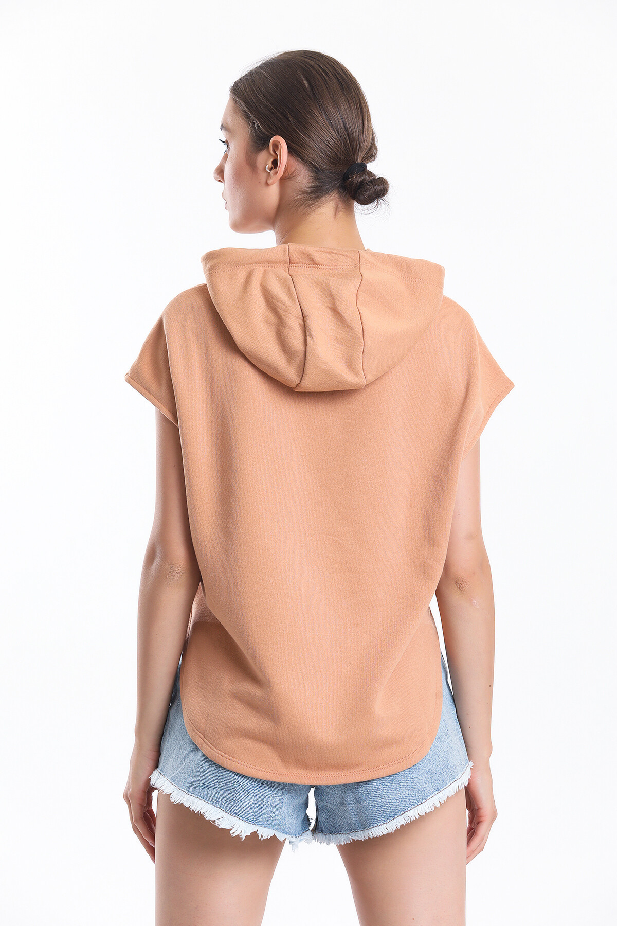 Kapuşonlu Bağcıklı Kolsuz Oversize Tişört