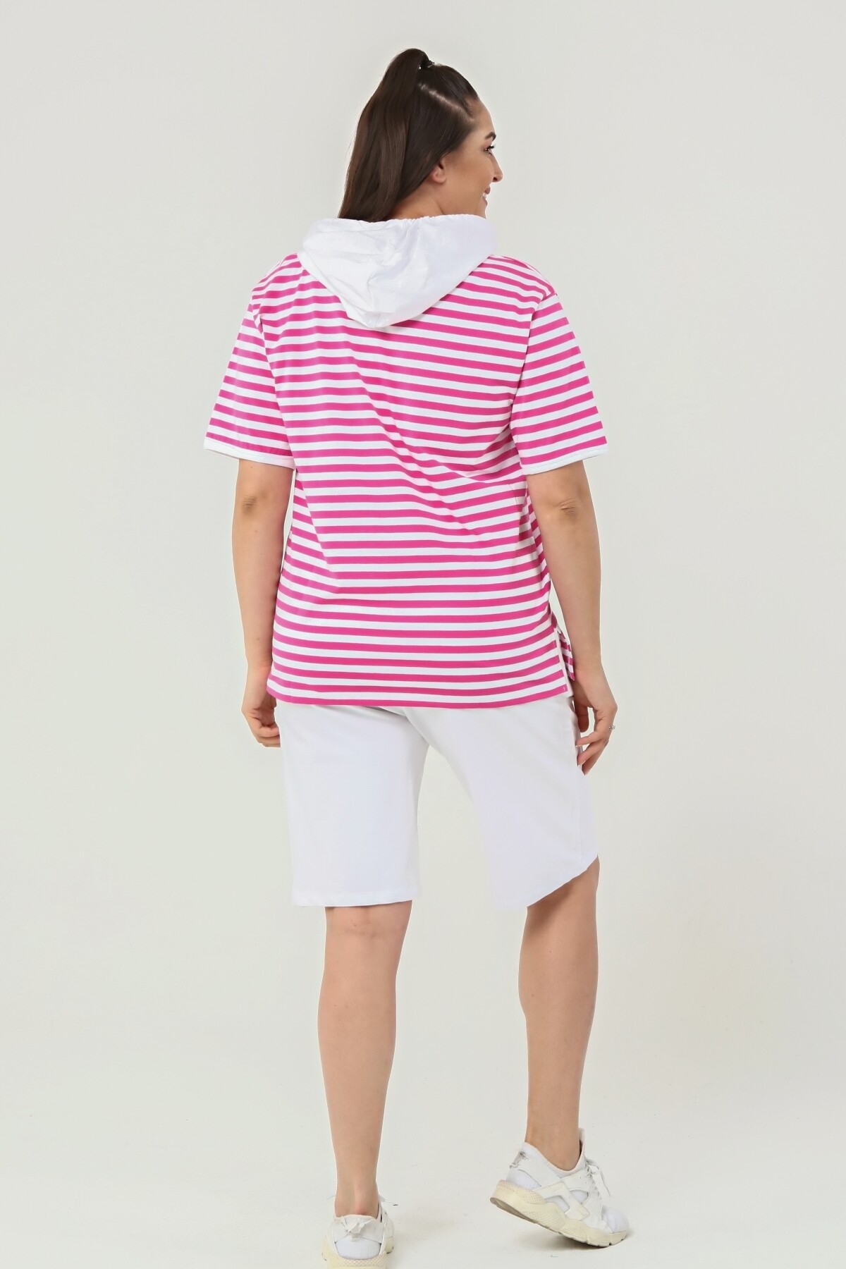 Kapuşonlu Çizgili Büyük Beden Şort Takım