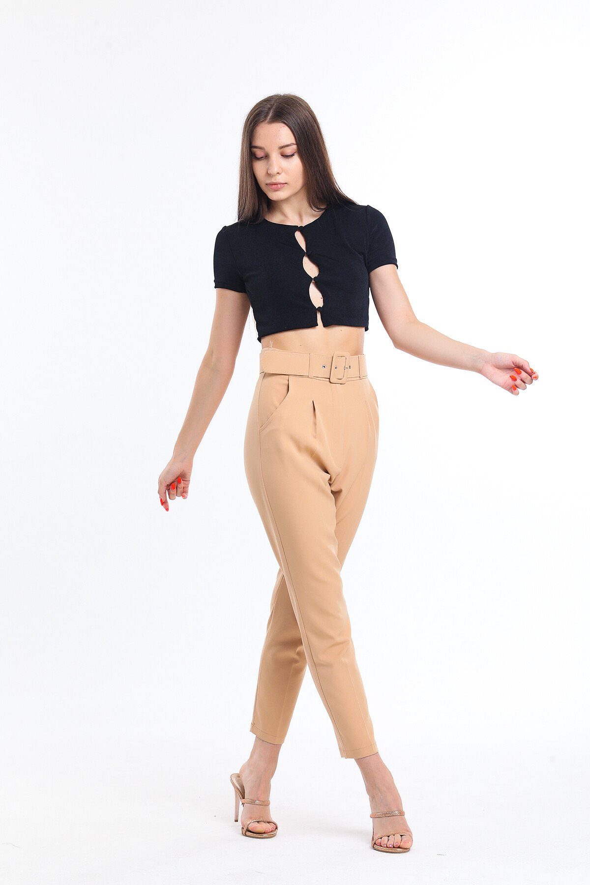 Kemerli Bilek Boy Kumaş Pantolon