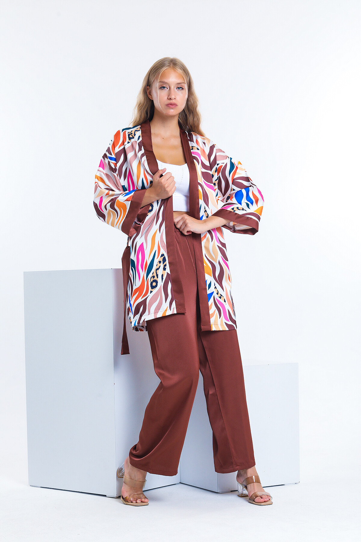 Kuşaklı Desenli Kimona Takım