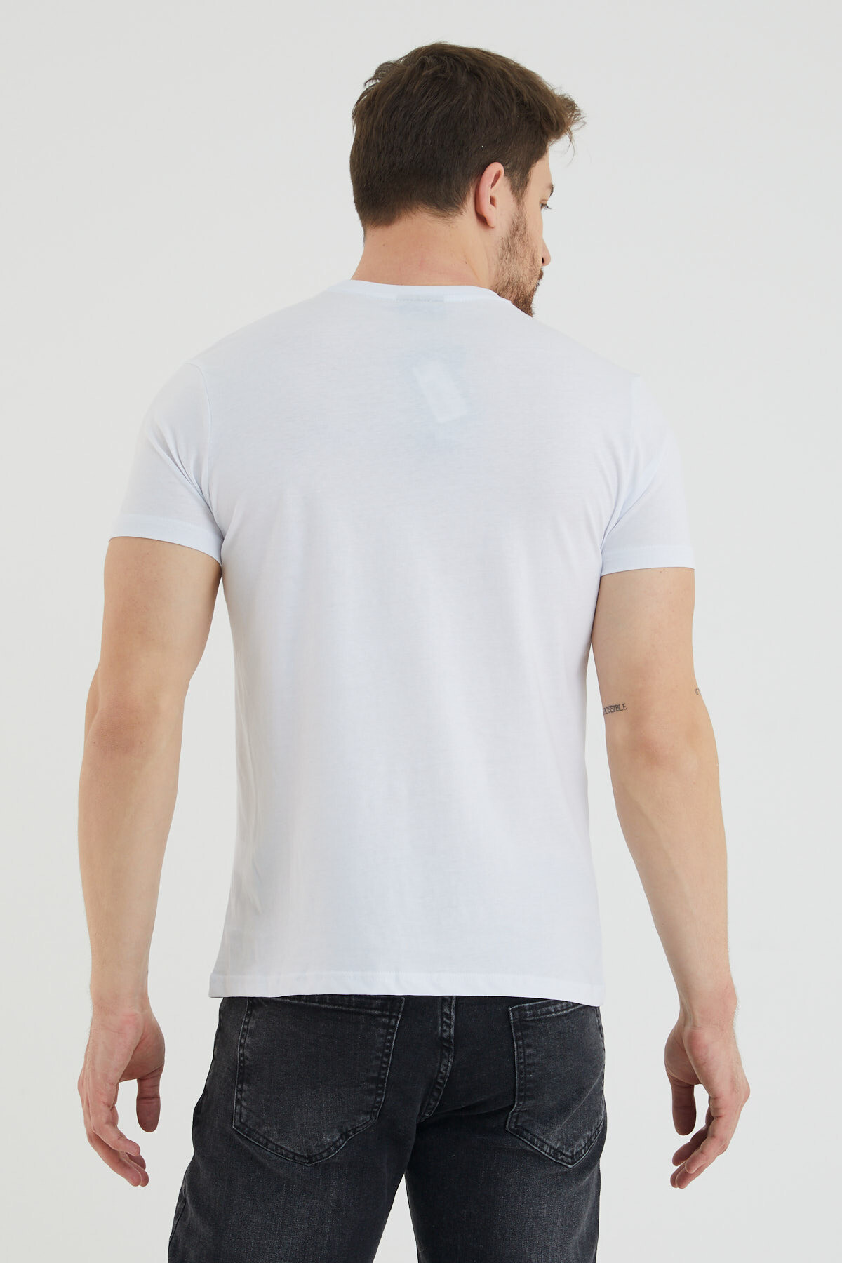 Mahatma Gandhi Baskılı Bisiklet Yaka Battal Tshirt