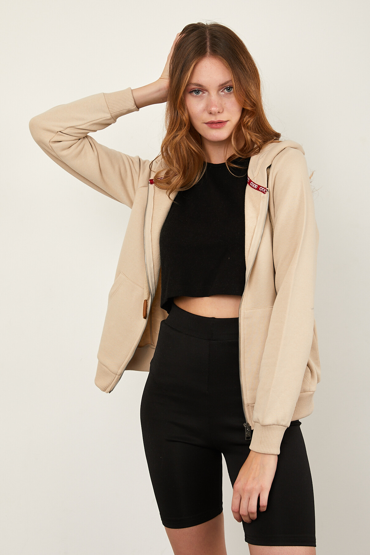 Önü Fermuarlı Kanguru Cepli Bağcıklı Kapuşonlu Sweat