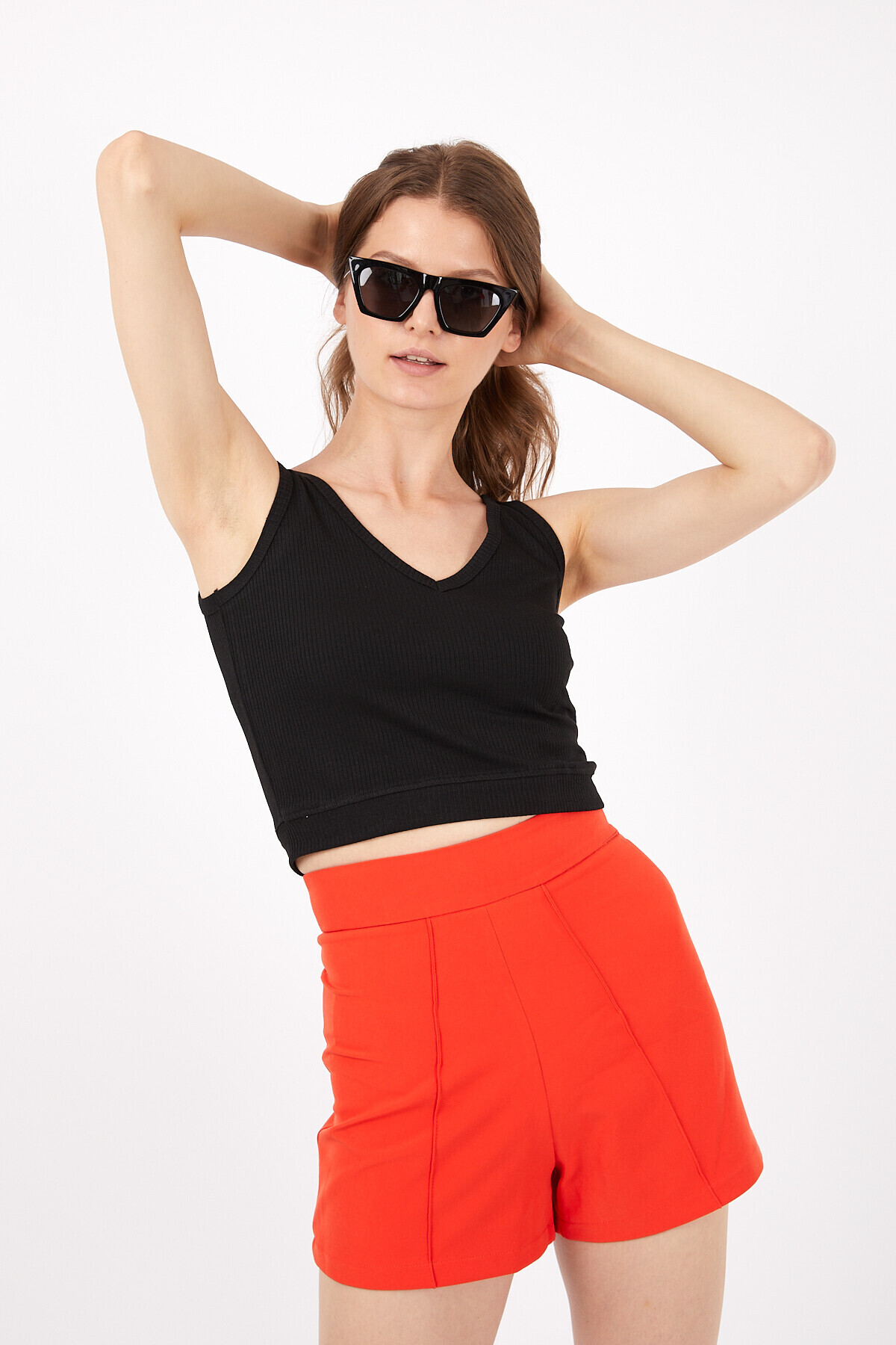 V Yaka Kaşkorseli Askılı Crop Bluz