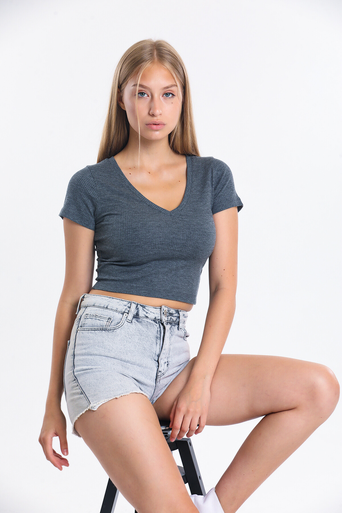 V Yaka Kaşkorseli Crop Bluz