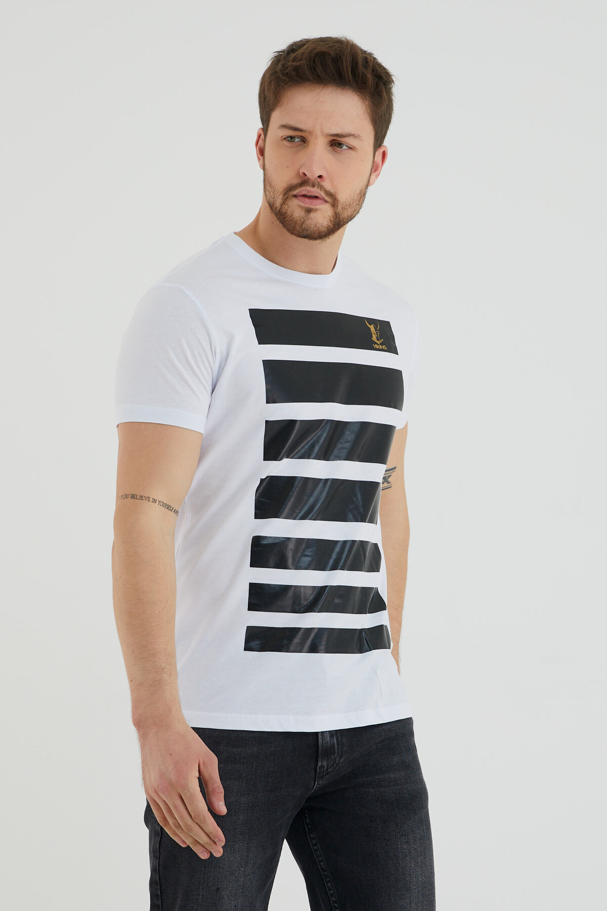 Viking Logolu Şerit Baskılı Bisiklet Yaka Slim Fit Tshirt