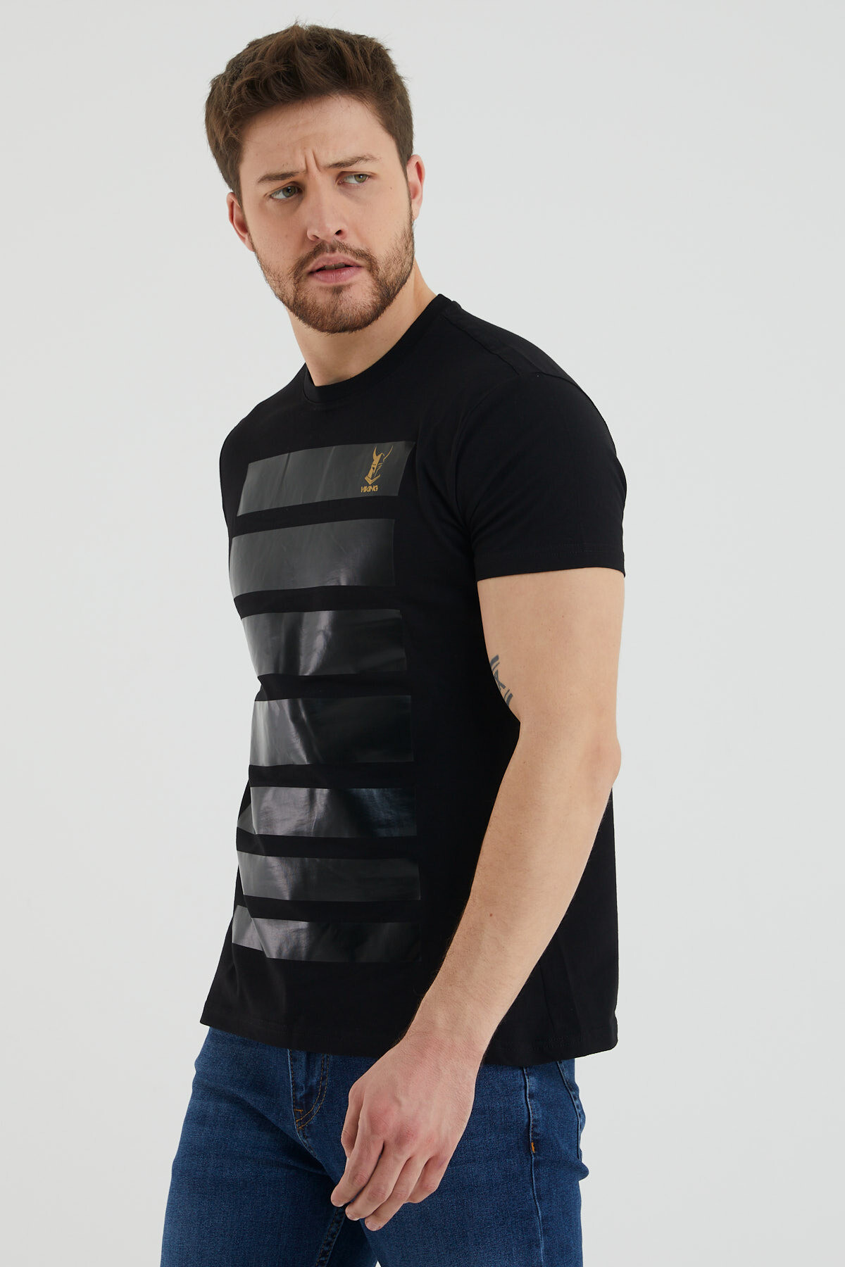 Viking Logolu Şerit Baskılı Bisiklet Yaka Slim Fit Tshirt