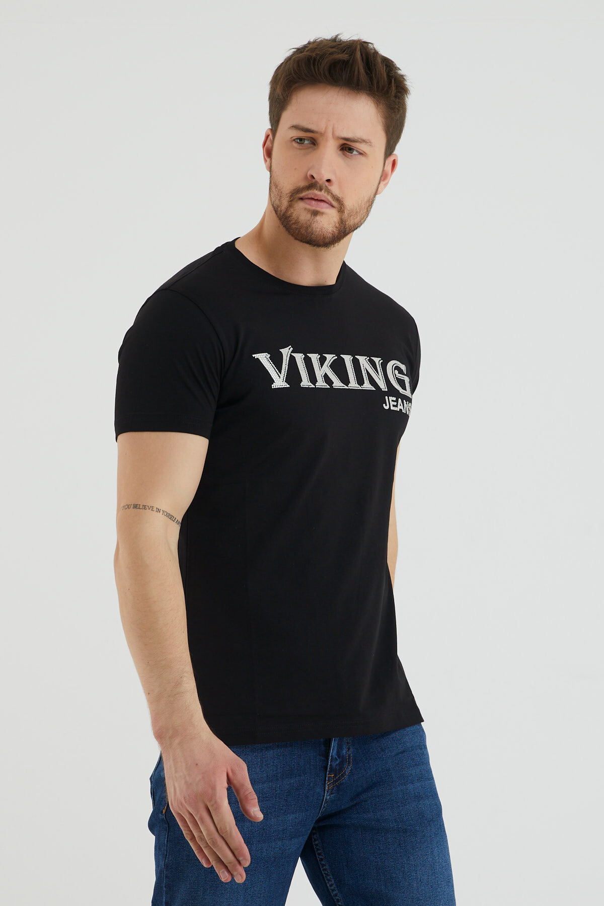 Viking Yazılı Taş Detaylı Bisiklet Yaka Tshirt