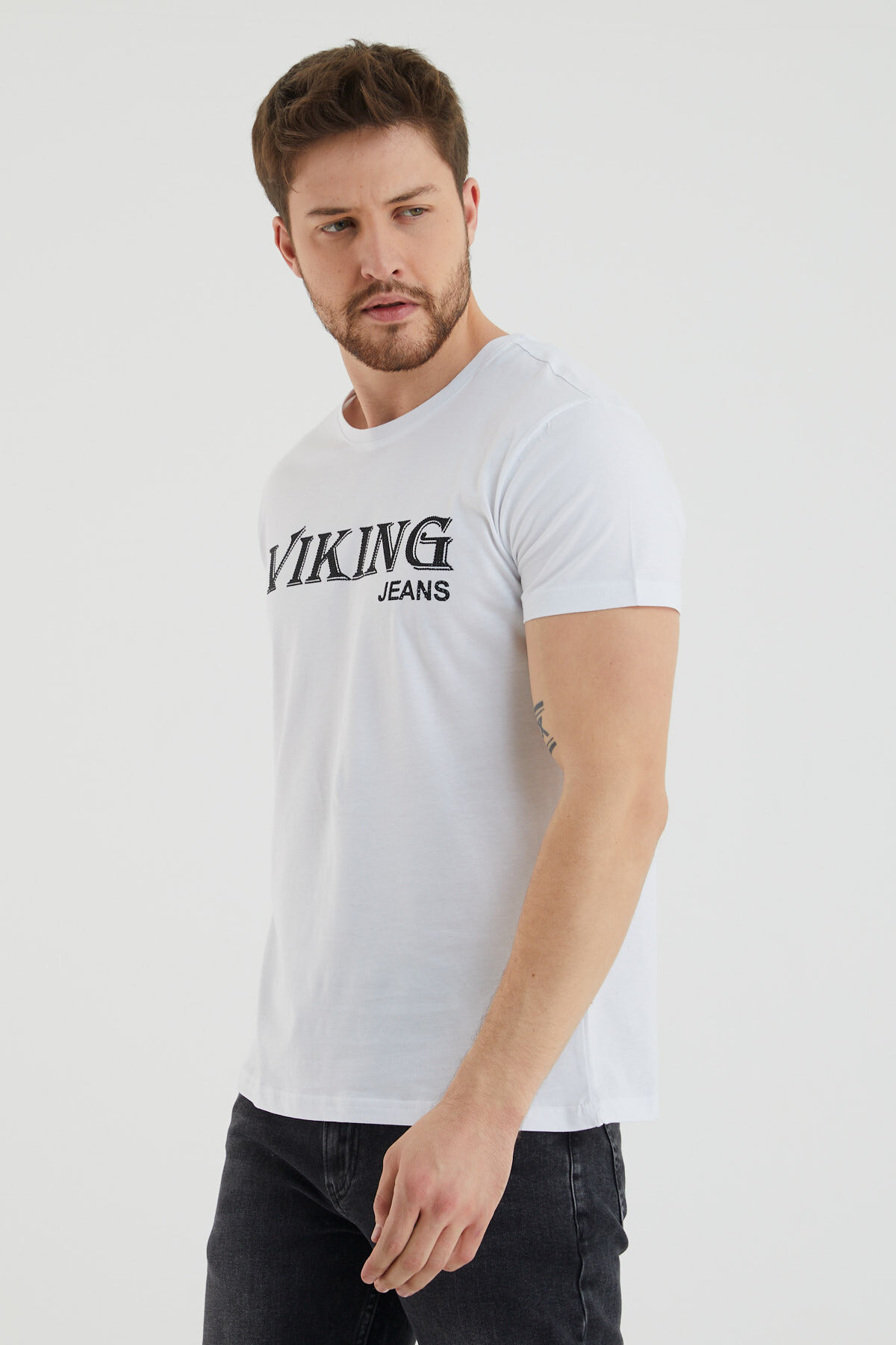 Viking Yazılı Taş Detaylı Bisiklet Yaka Tshirt