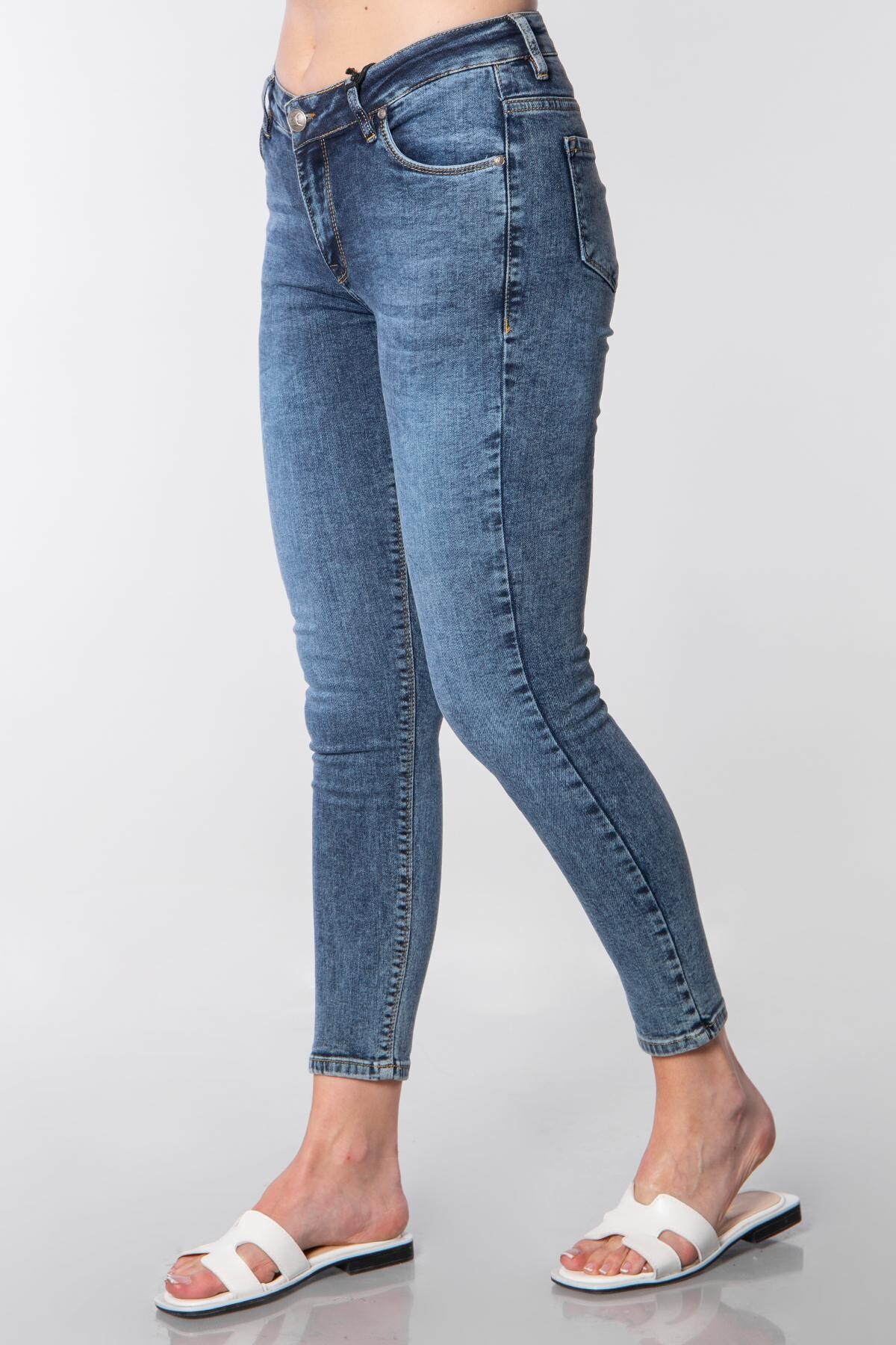 Yüksek Bel Dar Paça Kot Pantolon