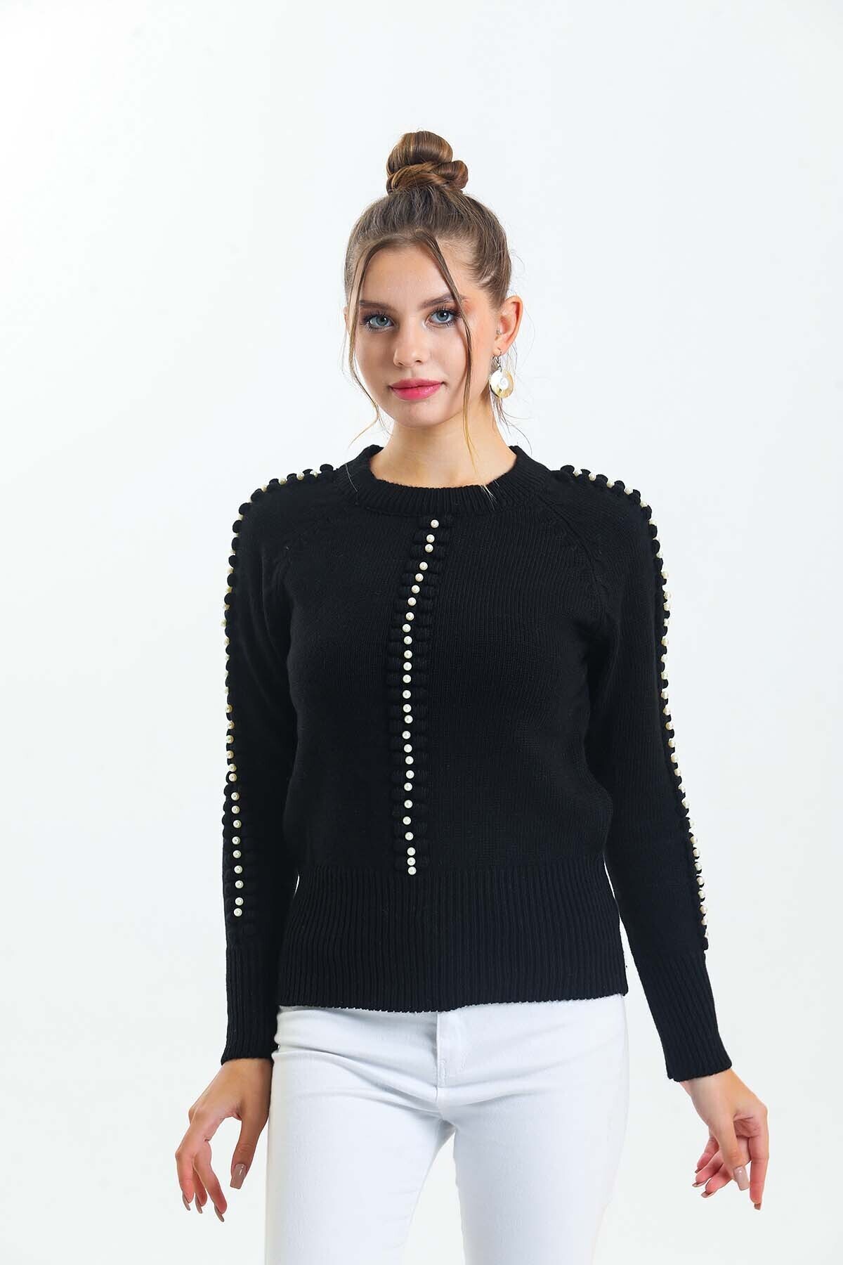 Bisiklet Yaka Boncuk Detaylı Kazak