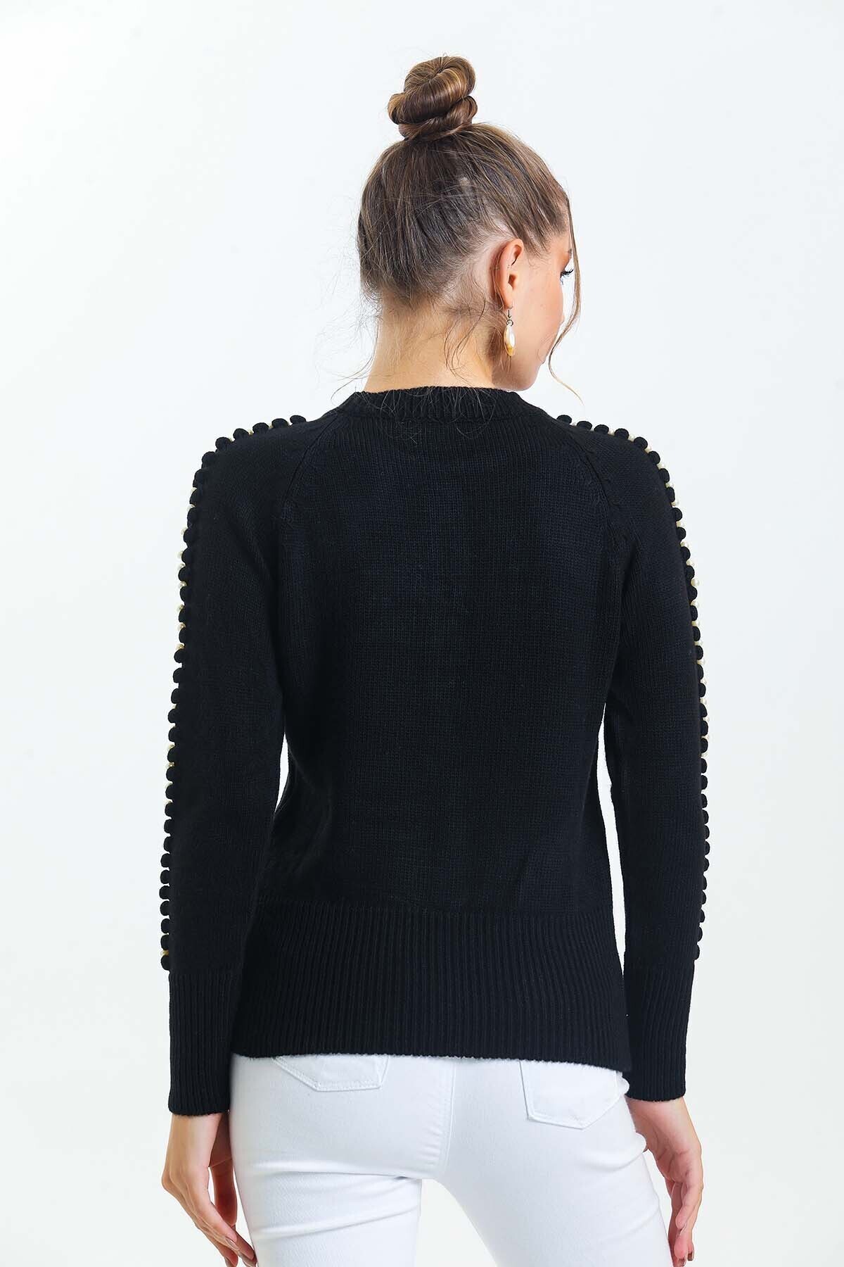 Bisiklet Yaka Boncuk Detaylı Kazak