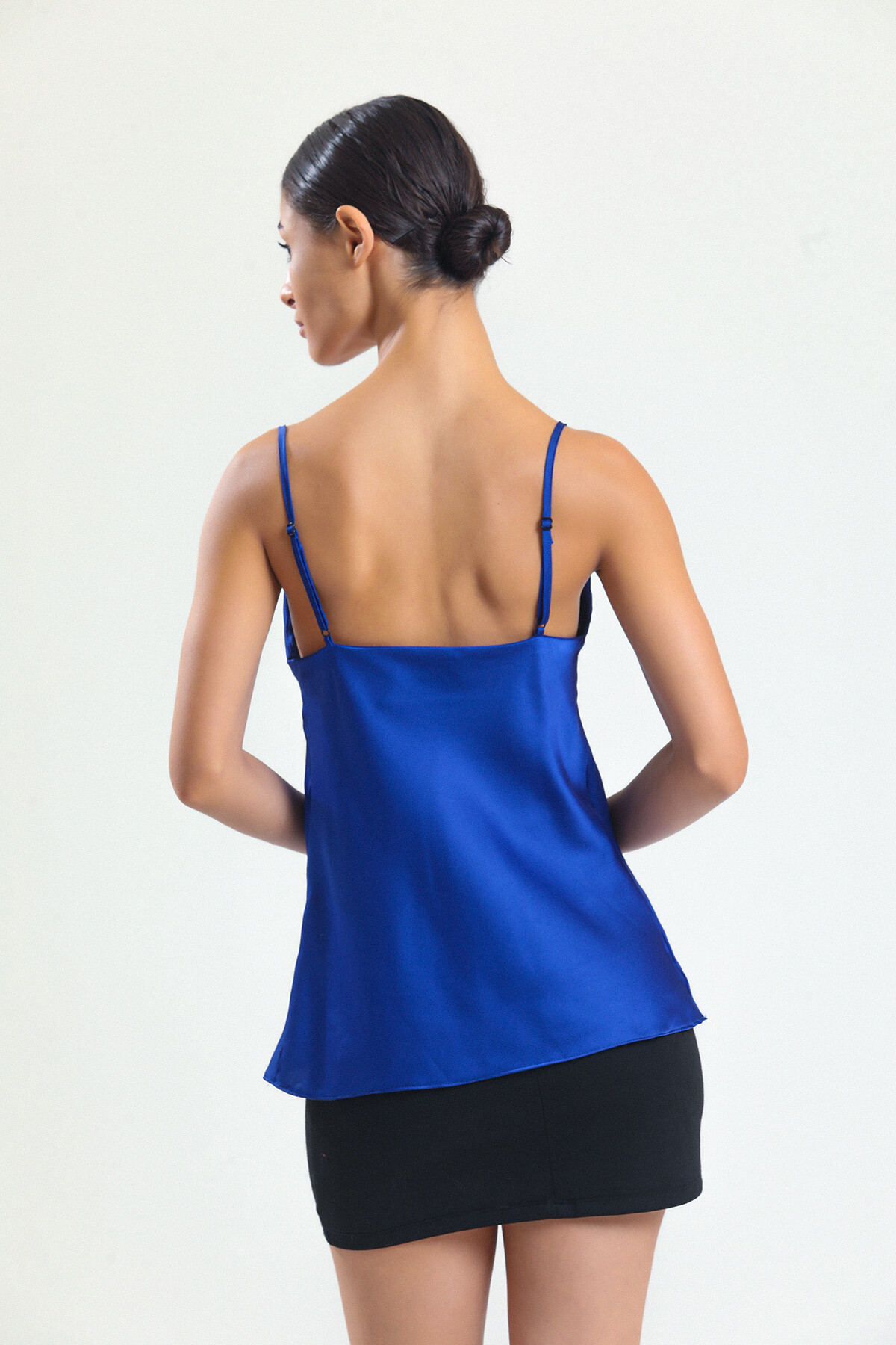 KADIN Askılı Saten Bluz