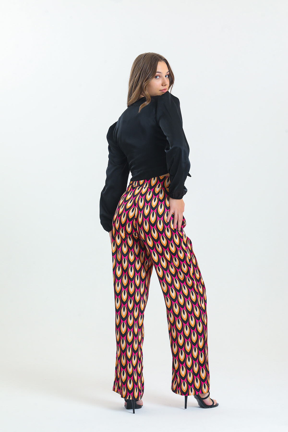 Kadın Etnik Desenli Saten İkili Takım