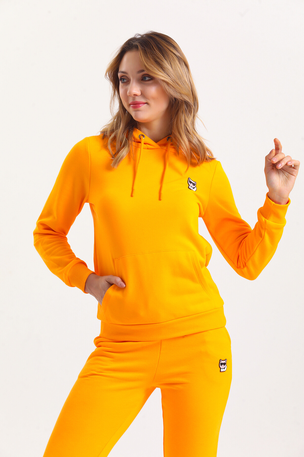 KADIN Kanguru Cepli Kapüşonlu İçi Şardonlu Eşofman Takım