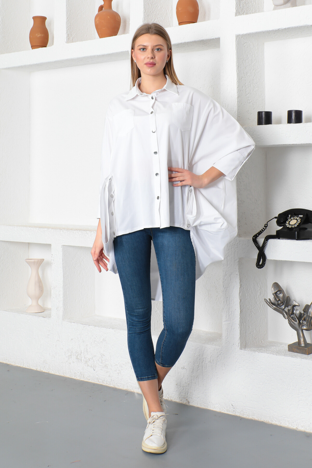 KADIN Yarasa Kol Çıtçıt Detaylı Salaş Gömlek