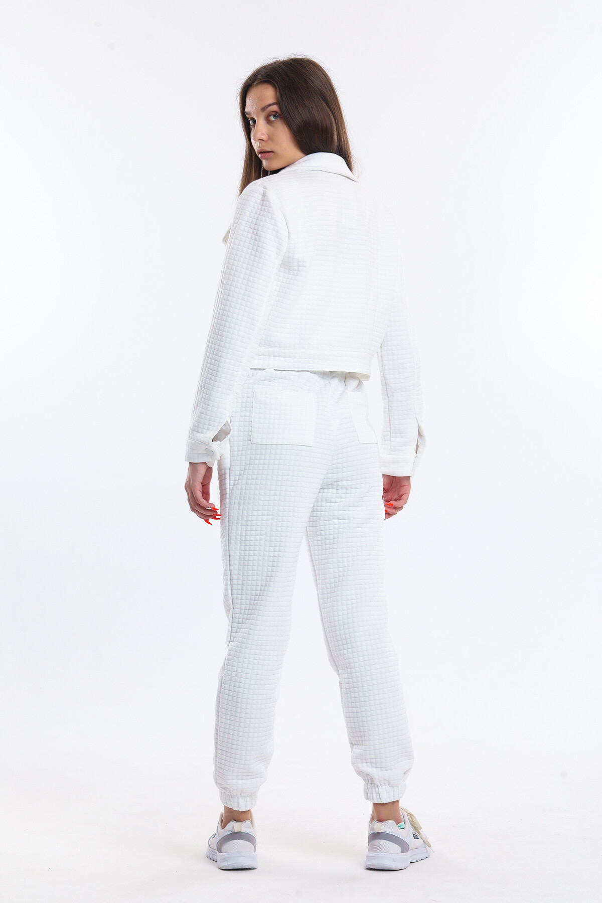 Önü Çıtçıtlı Cepli İçi Astarlı Kapitone Görünümlü Eşofman Takım