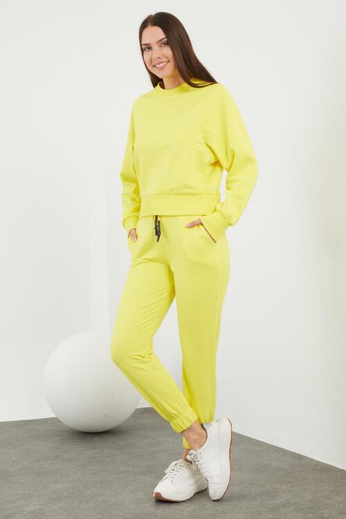 Beli ve Paçası Lastikli Düz Eşofman Takım