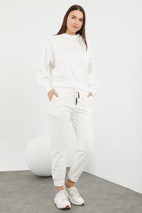 Beli ve Paçası Lastikli Düz Eşofman Takım