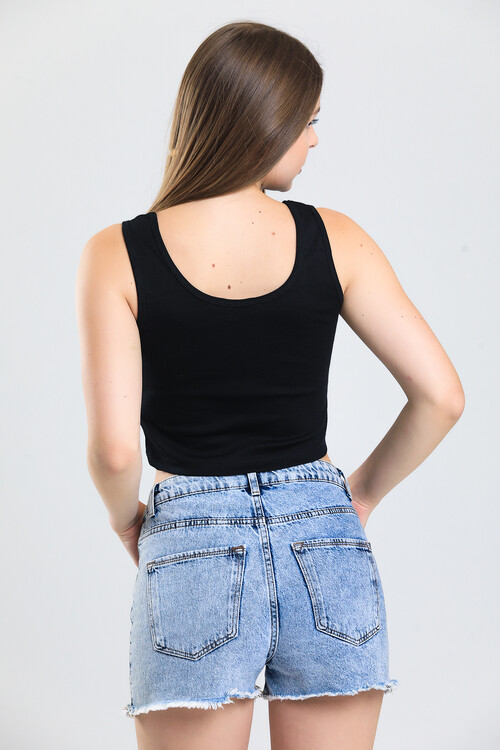 Askılı Nakış Detaylı Crop Bluz