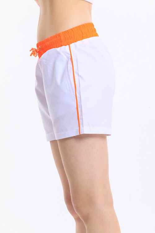 Beli Lastikli Bağcıklı Cepli Yanları Şerit Detaylı Deniz Şort