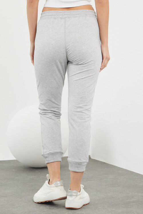 Beli ve Paçaları Lastikli Cepli Karyokalı Alt Eşofman