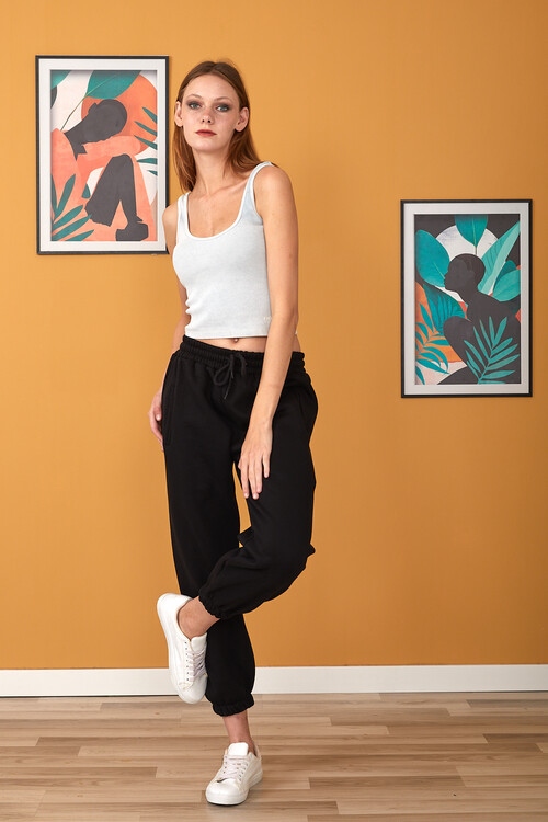 Beli ve Paçası Lastikli Cepleri Filotalı İçi Şardonlu Rahat Kesim Alt Eşofman