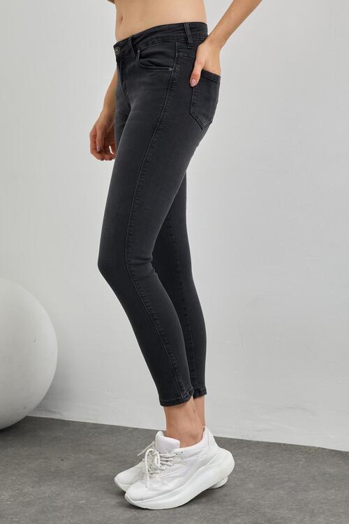 Dar Paça Yüksek Bel Kot Pantolon