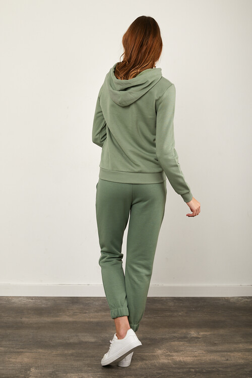 Kanguru Cepli Paçası Lastikli Kolları ve Eteği Ribanalı Eşofman Takım