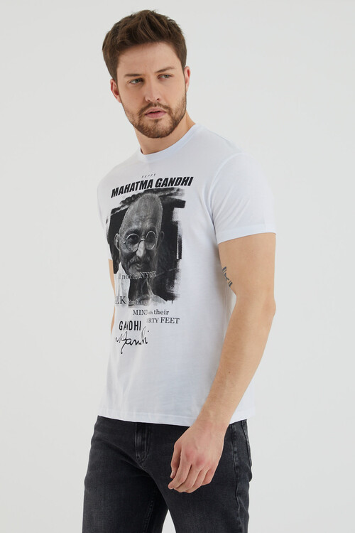 Mahatma Gandhi Baskılı Bisiklet Yaka Battal Tshirt