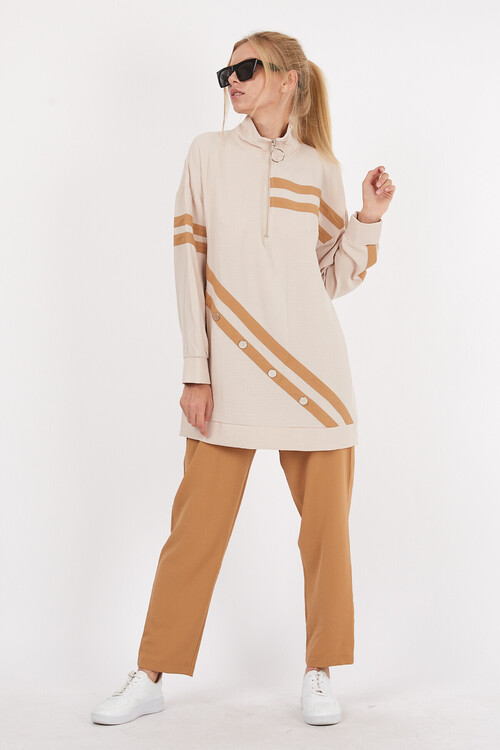 Yakası Fermuarlı Önü ve Kolları Şeritli Drop Detaylı Eşofman Takım