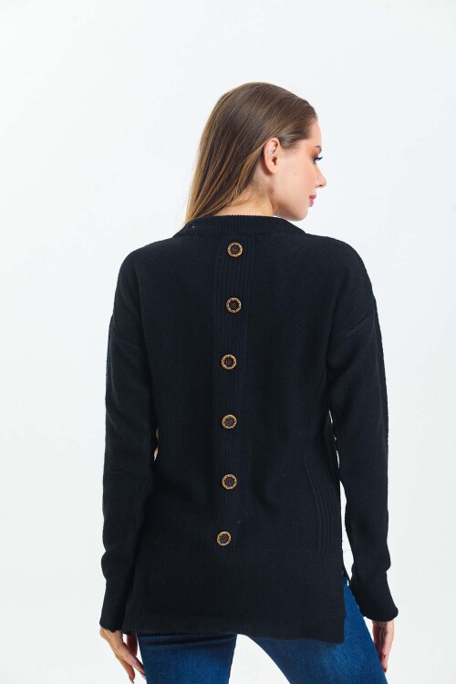 Arkası Düğme Detaylı Önü Kısa Yarasa Kol Triko Kazak