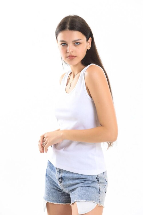 Askılı Nakış Detaylı Atlet