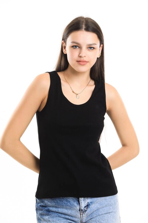 Askılı Nakış Detaylı Atlet