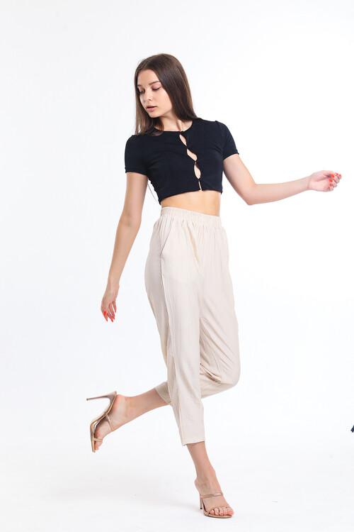 Beli Lastikli Paçası Pensli Cepli Pantolon