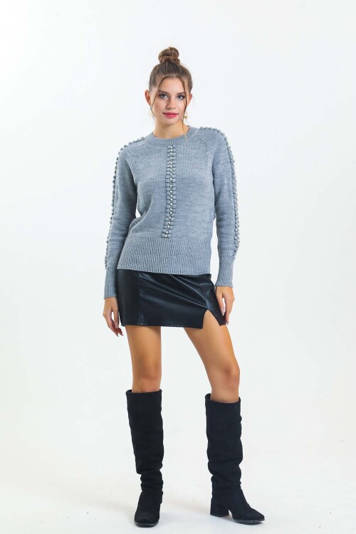 Bisiklet Yaka Boncuk Detaylı Kazak