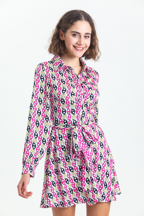 Kadın Gömlek Yaka Robası Büzgülü Düğmeli Kuşaklı Desenli Saten Kısa Elbise