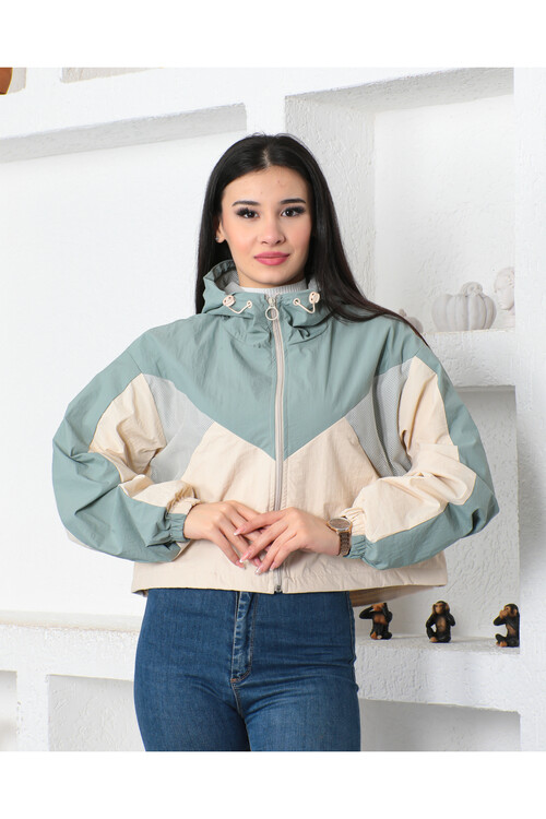 KADIN Parça Garnili İçi Fileli Önü Fermuarlı Cepli Kapüşonlu Yağmurluk Ceket