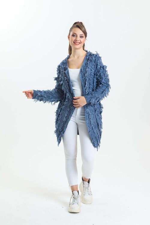 Yarasa Kol Püsküllü Triko Hırka